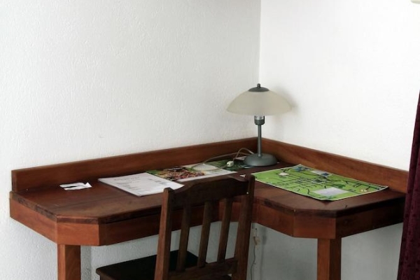 Hotel Colinas del Sol (Atenas)